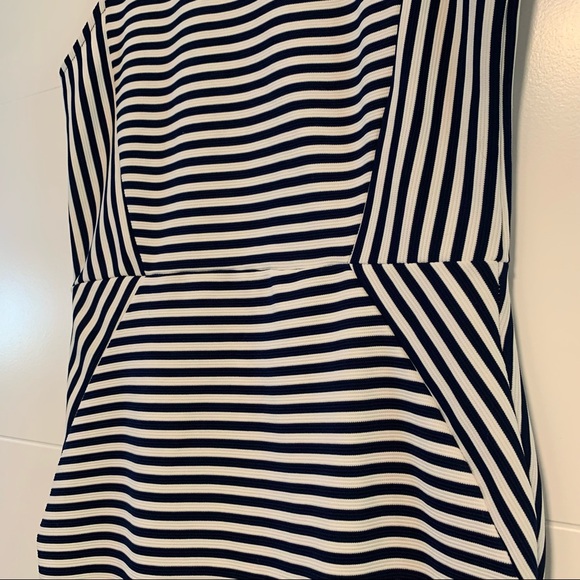 Monteau | Striped Dress - Picture 4 of 12